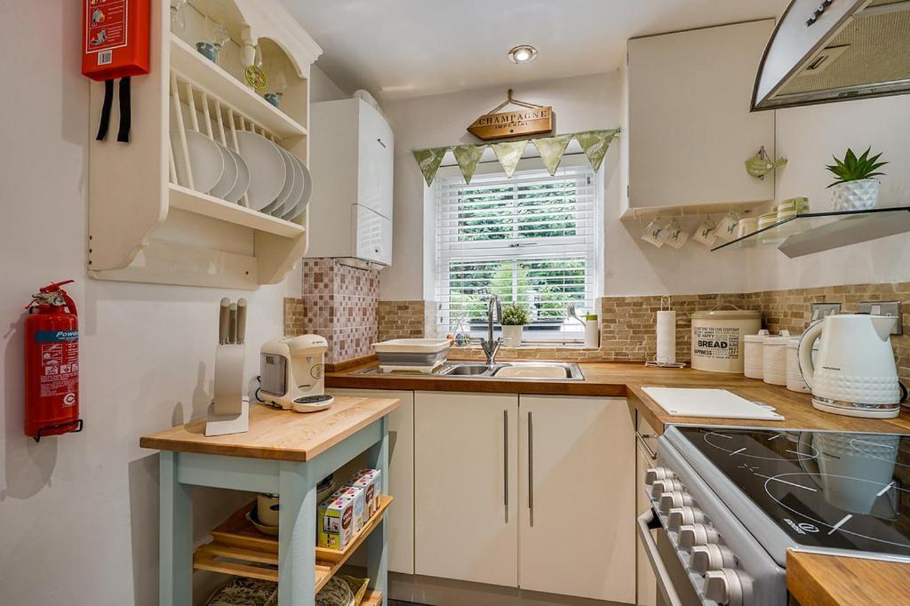 Coachhousebungalow Grange-over-Sands Ngoại thất bức ảnh